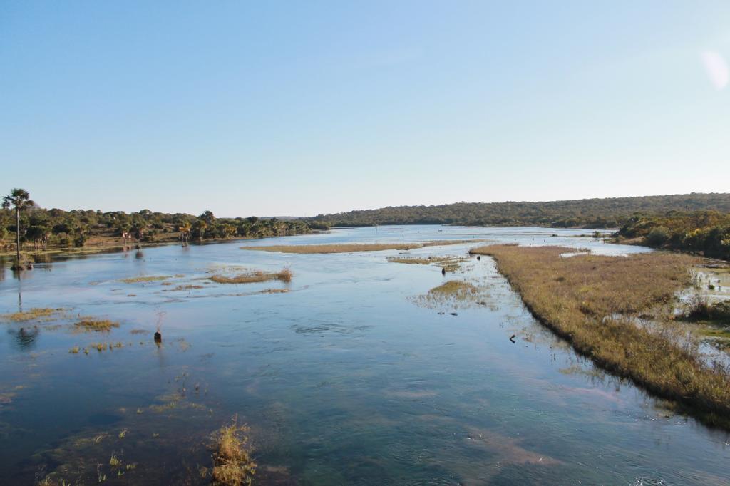 Hotel Pousada Sertao Veredas Sao Domingos de Goias Zewnętrze zdjęcie